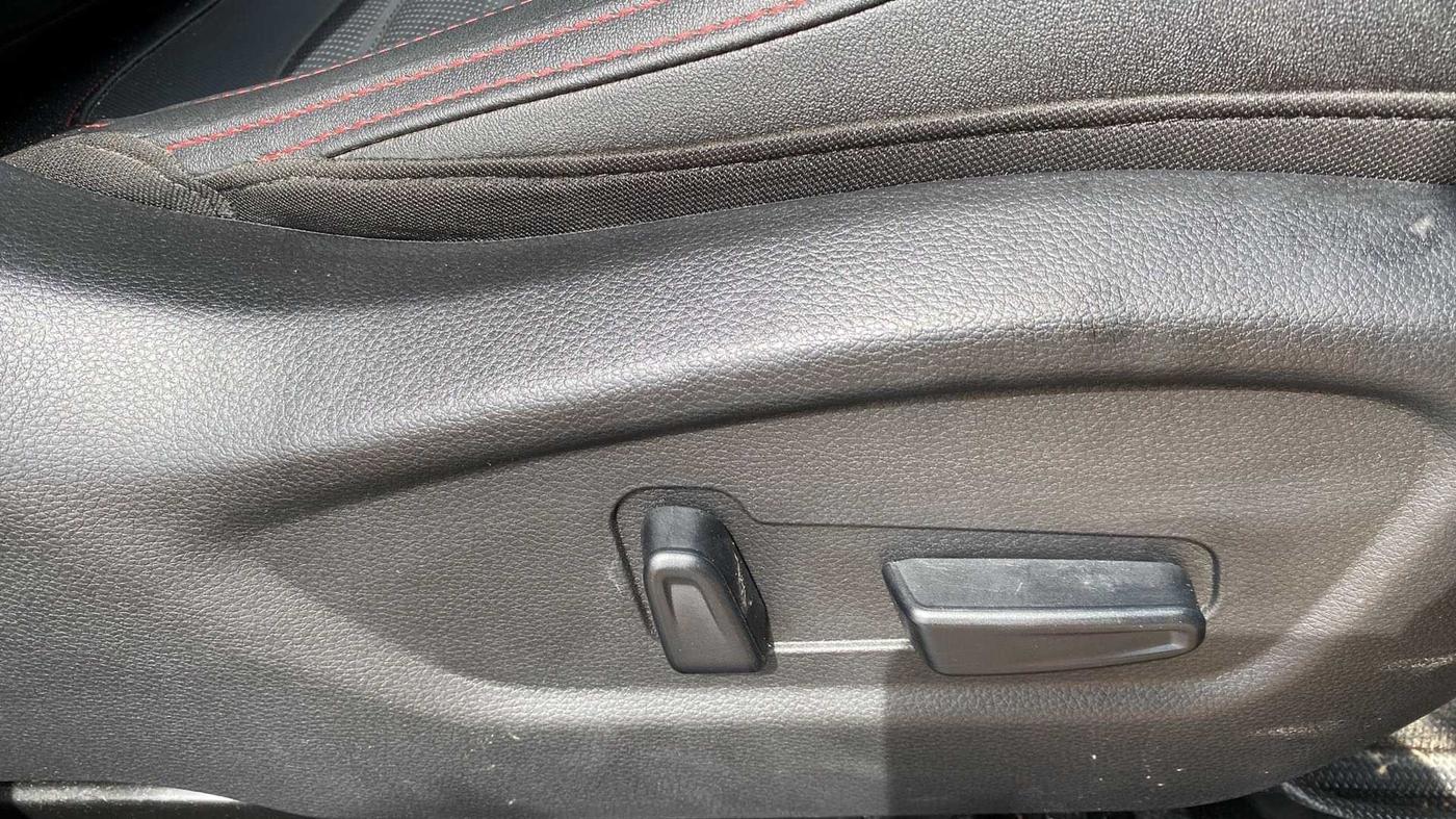2023 KIA SELTOS GTX PLUS DCT 1.4 PETROL, Petrol, Automatic, 6,676 km, Driver Side Adjustment Panel