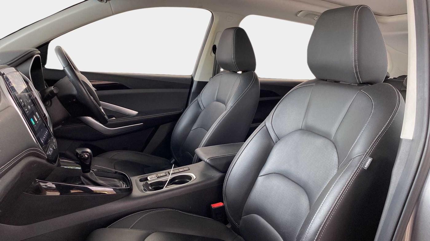 2020 MG HECTOR SHARP 1.5 DCT PETROL, Petrol, Automatic, 24,687 km, Right Side Front Door Cabin