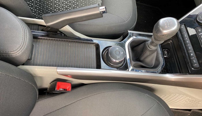 2017 Tata NEXON XZ PLUS PETROL DUAL TONE, Petrol, Manual, 17,466 km, Gear Lever