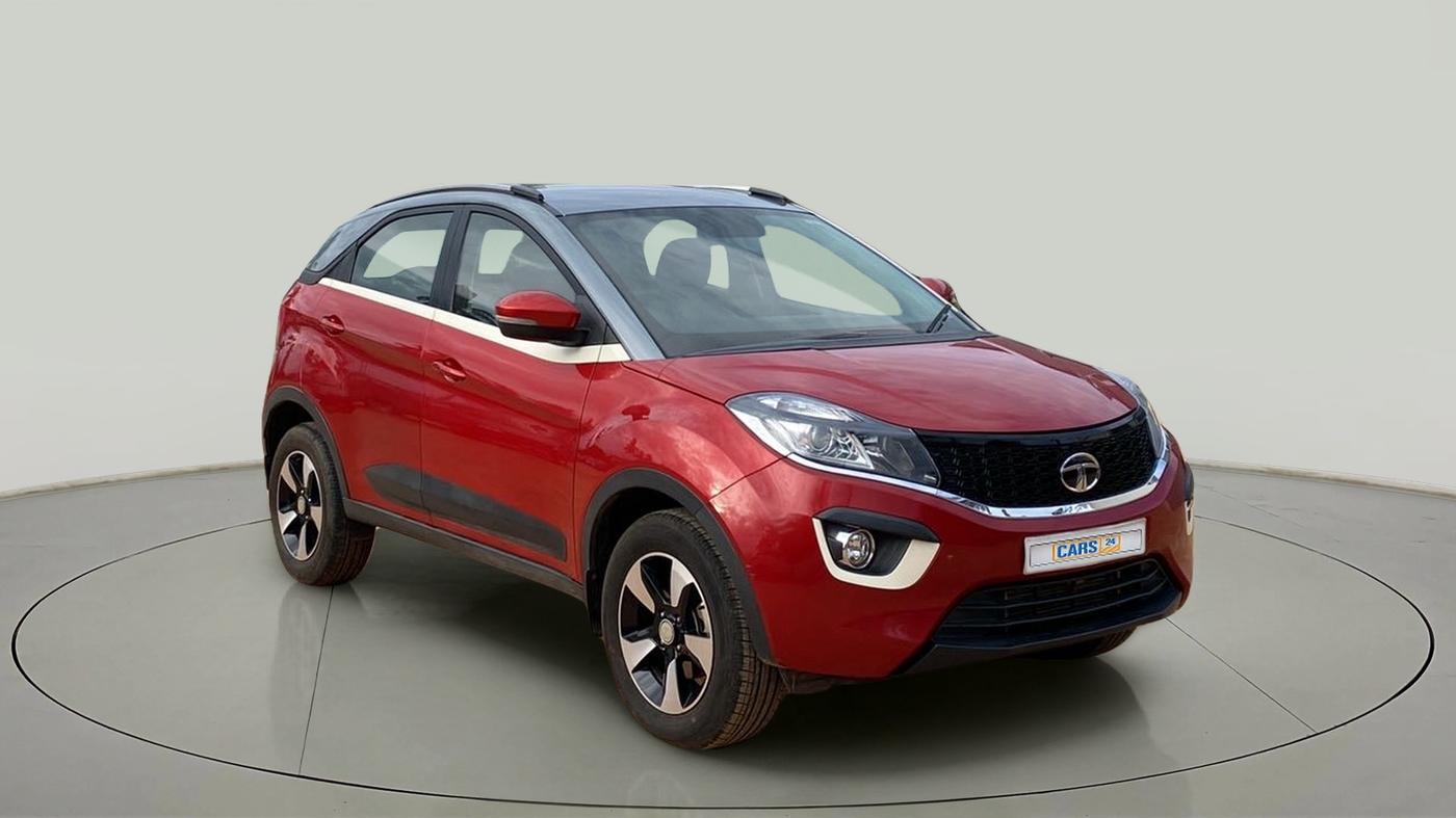 2017 Tata NEXON XZ PLUS PETROL DUAL TONE, Petrol, Manual, 17,466 km, SRP
