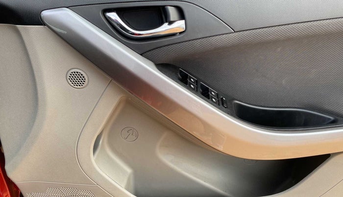 2017 Tata NEXON XZ PLUS PETROL DUAL TONE, Petrol, Manual, 17,466 km, Driver Side Door Panels Control
