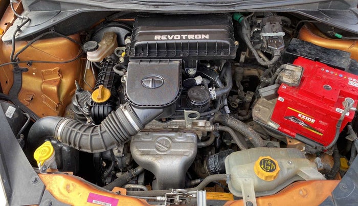 2017 Tata Tiago XT PETROL, Petrol, Manual, 28,606 km, Open Bonet