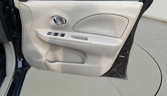 2015 Nissan Micra XL CVT, Petrol, Automatic, 64,290 km, Driver Side Door Panels Control