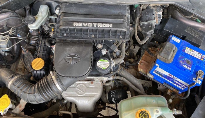 2017 Tata Tiago XZ PETROL, Petrol, Manual, 44,216 km, Open Bonet