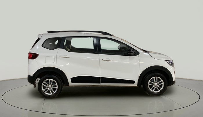 2022 Renault TRIBER RXT, Petrol, Manual, 21,331 km, Right Side View