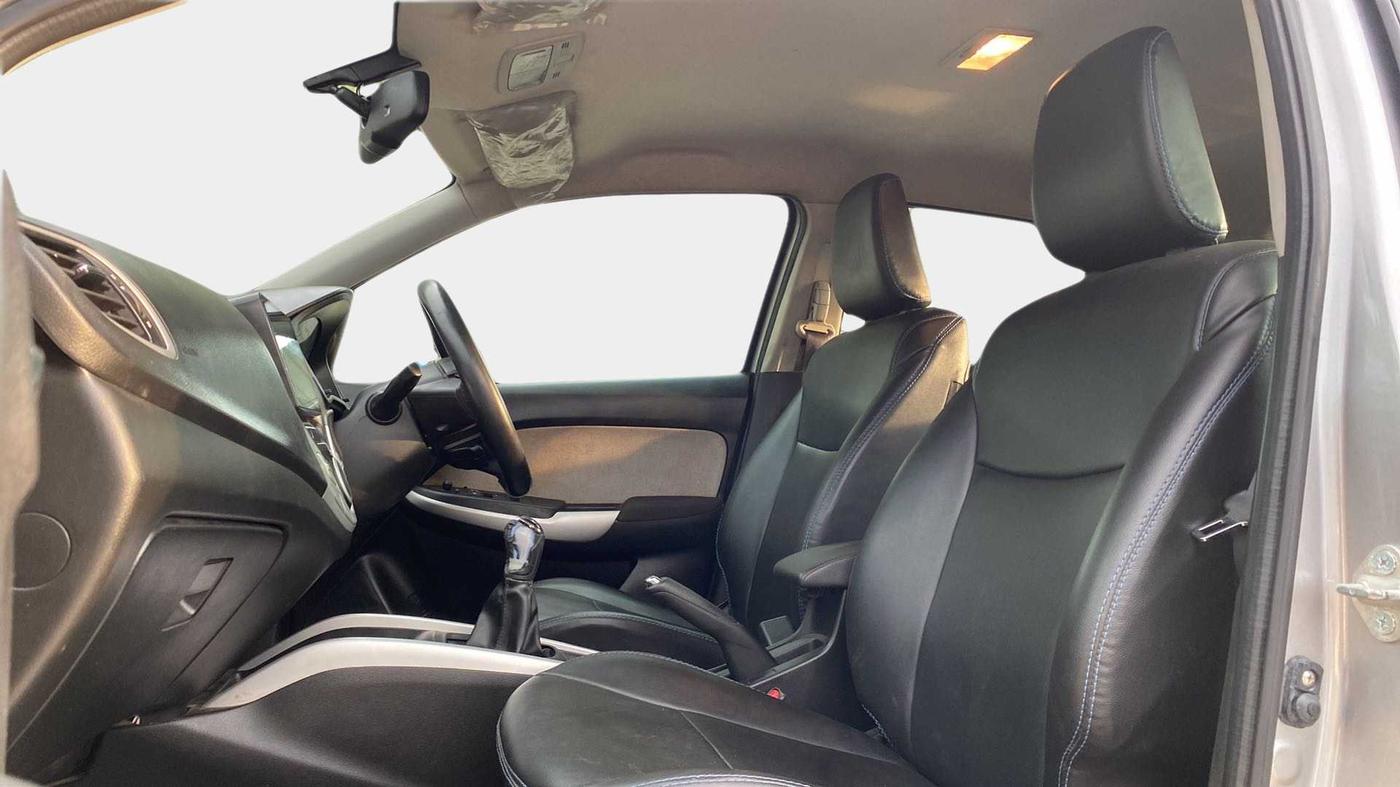2016 Maruti Baleno ZETA PETROL 1.2, Petrol, Manual, 53,946 km, Right Side Front Door Cabin