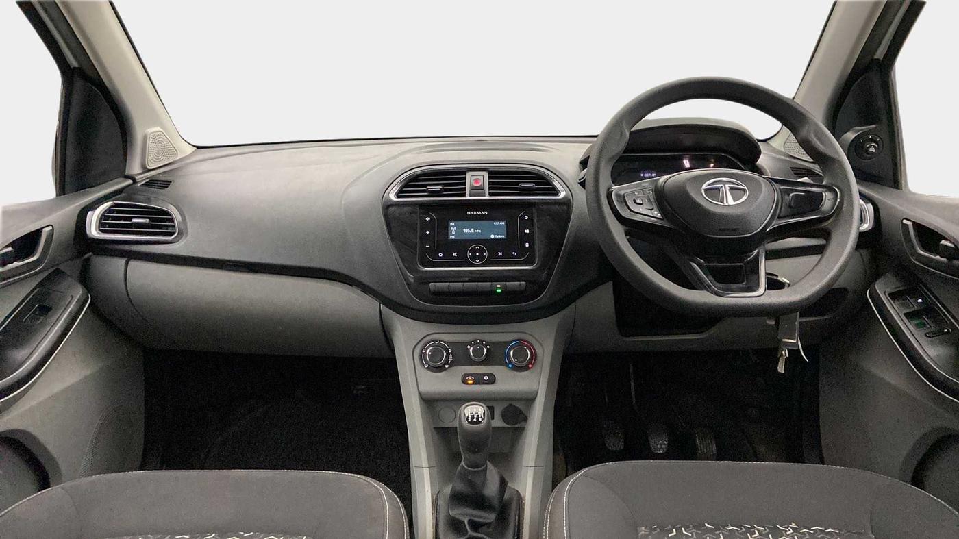 2022 Tata Tiago XT CNG, CNG, Manual, 12,693 km, Dashboard