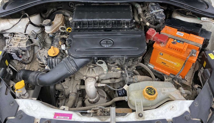 2022 Tata Tiago XT CNG, CNG, Manual, 12,693 km, Open Bonet