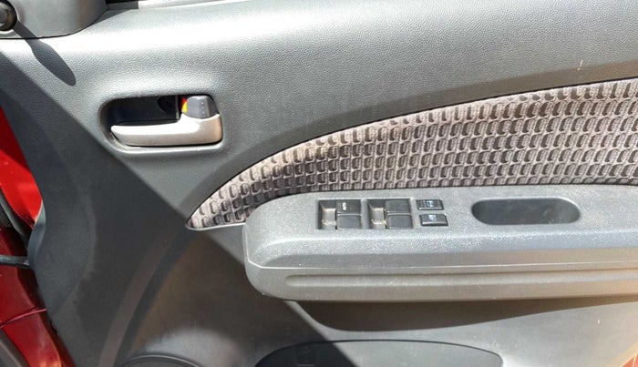 2014 Maruti Ritz VXI, Petrol, Manual, 73,631 km, Driver Side Door Panels Control