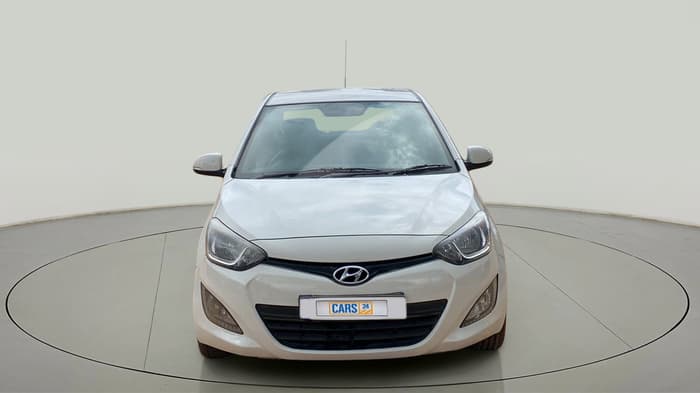 2014 Hyundai i20 SPORTZ 1.4 CRDI, Diesel, Manual, 1,02,555 km, Front