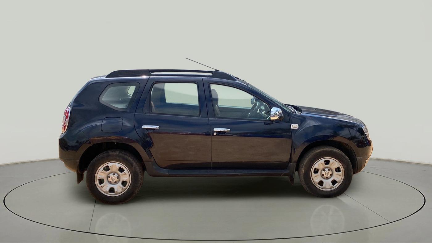 2015 Renault Duster 85 PS RXL DIESEL, Diesel, Manual, 29,891 km, Right Side View