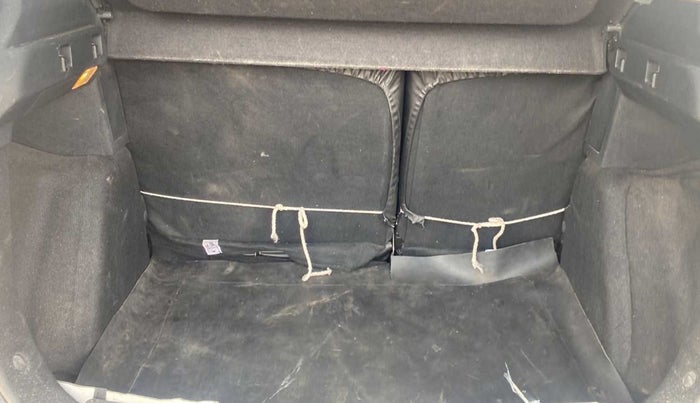 2018 Tata NEXON XZ PLUS PETROL, Petrol, Manual, 26,661 km, Boot Inside