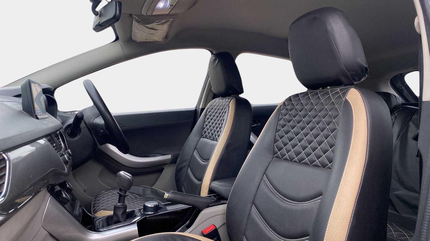 2018 Tata NEXON XZ PLUS PETROL, Petrol, Manual, 26,661 km, Right Side Front Door Cabin