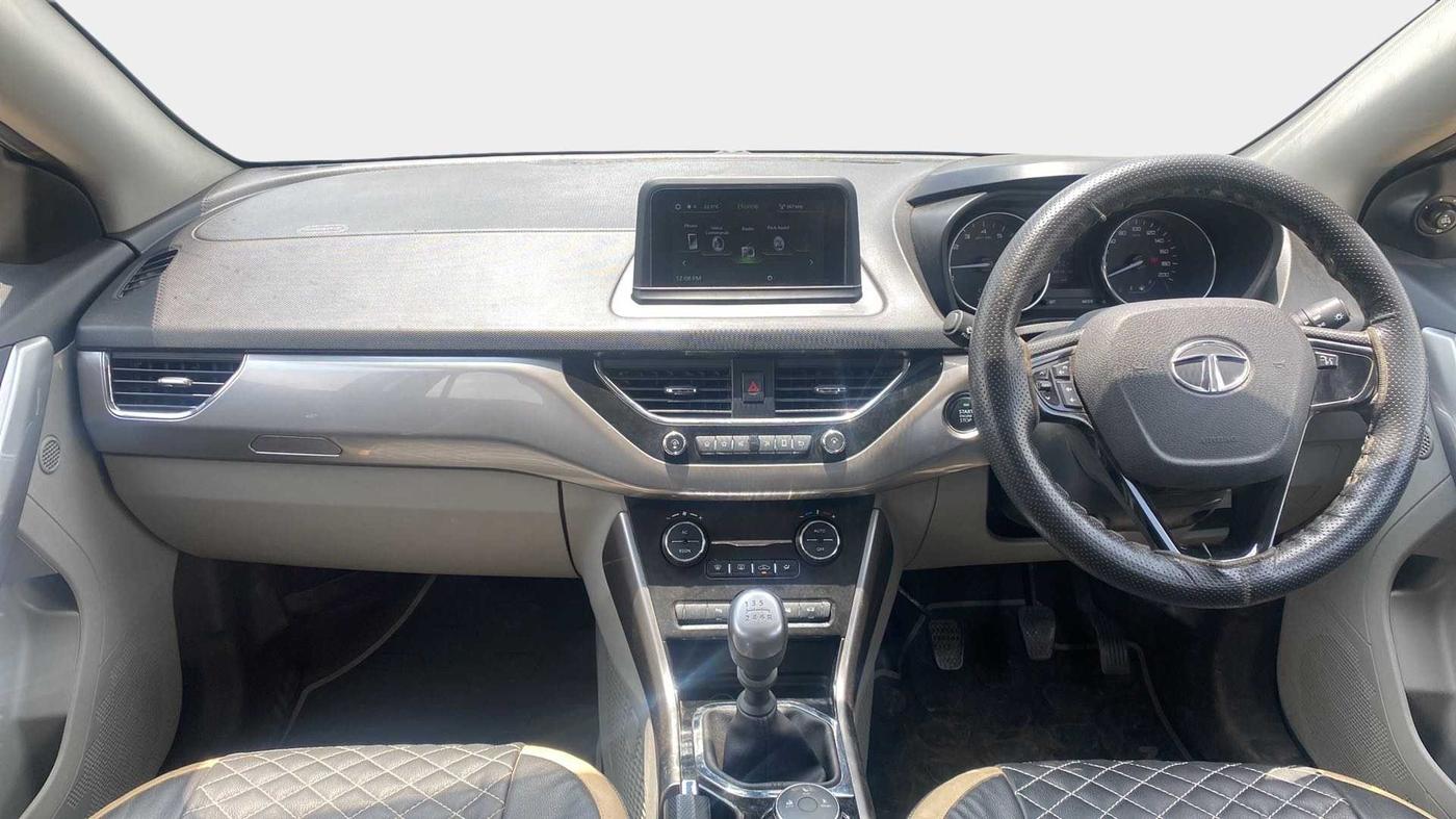 2018 Tata NEXON XZ PLUS PETROL, Petrol, Manual, 26,661 km, Dashboard