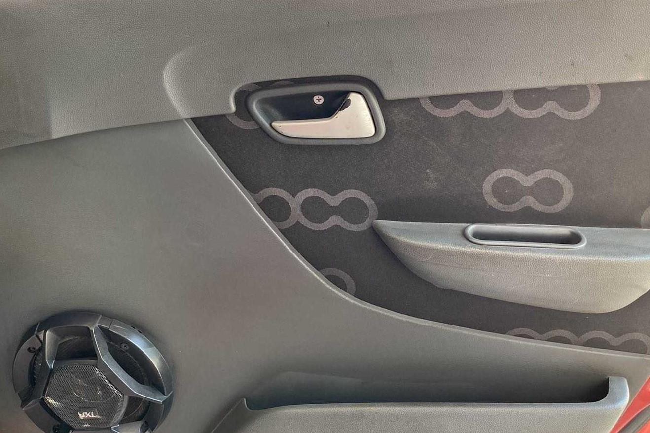 2013 Maruti Alto 800 LXI, Petrol, Manual, 36,829 km, Driver Side Door Panels Control