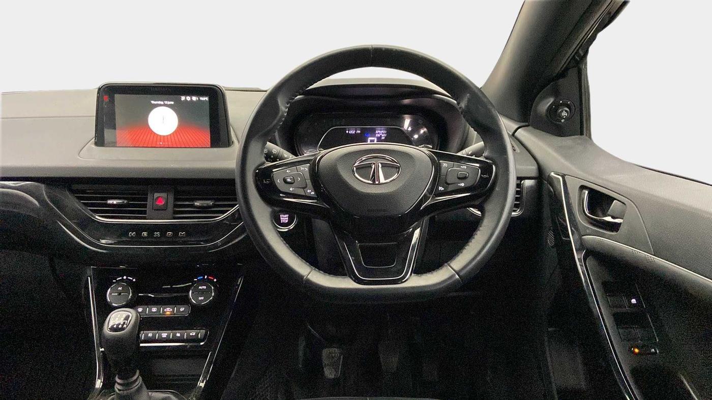 2022 Tata NEXON XZ PLUS (O) PETROL DARK EDITION, Petrol, Manual, 26,618 km, Steering Wheel Close Up