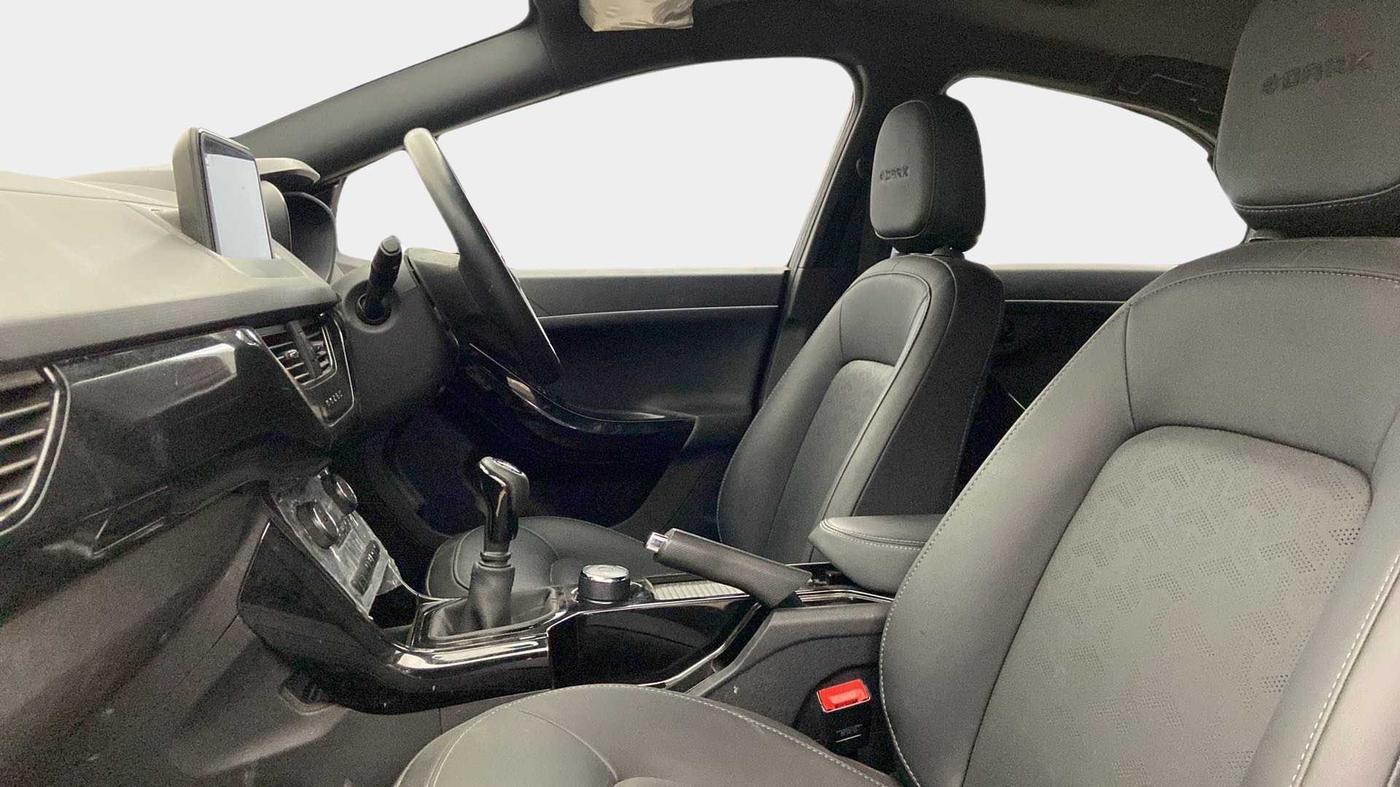 2022 Tata NEXON XZ PLUS (O) PETROL DARK EDITION, Petrol, Manual, 26,618 km, Right Side Front Door Cabin
