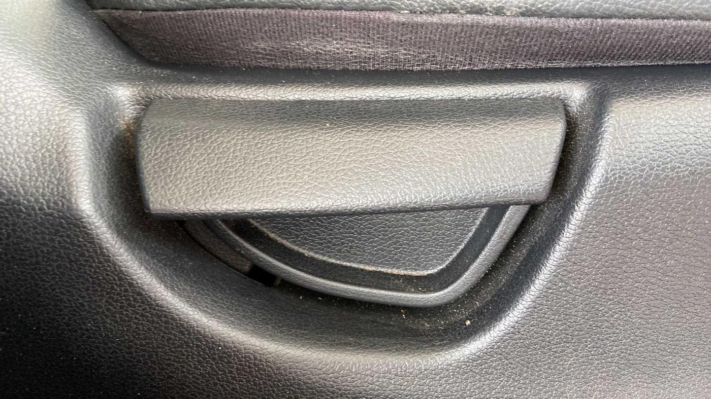 2019 Hyundai NEW SANTRO SPORTZ AMT, Petrol, Automatic, 32,890 km, Driver Side Adjustment Panel