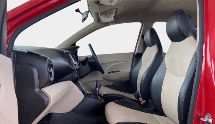 2019 Hyundai NEW SANTRO SPORTZ AMT, Petrol, Automatic, 32,890 km, Right Side Front Door Cabin