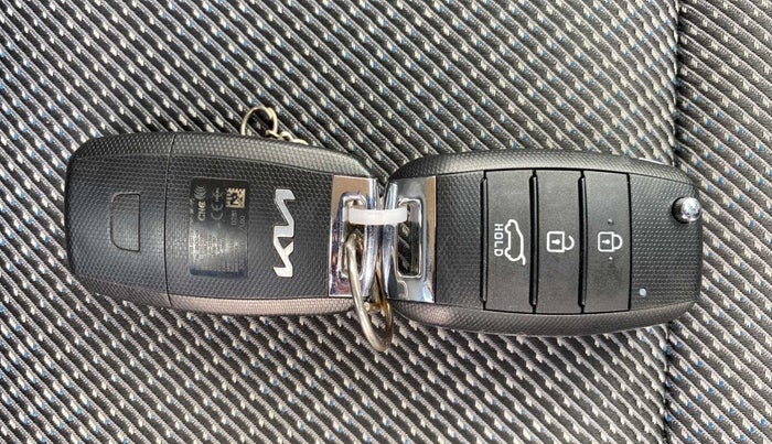 2022 KIA SELTOS HTK 1.5 PETROL, Petrol, Manual, 9,536 km, Key Close Up