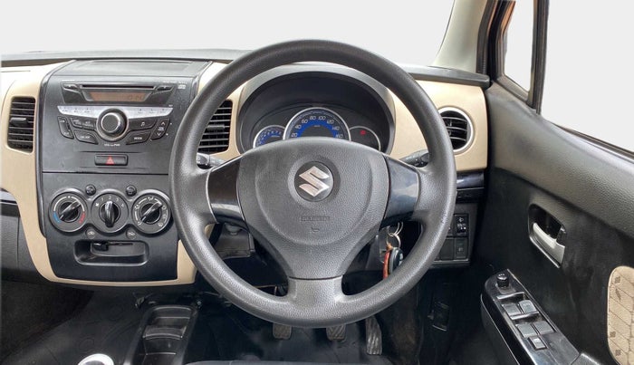 2017 Maruti Wagon R 1.0 VXI, Petrol, Manual, 63,537 km, Steering Wheel Close Up