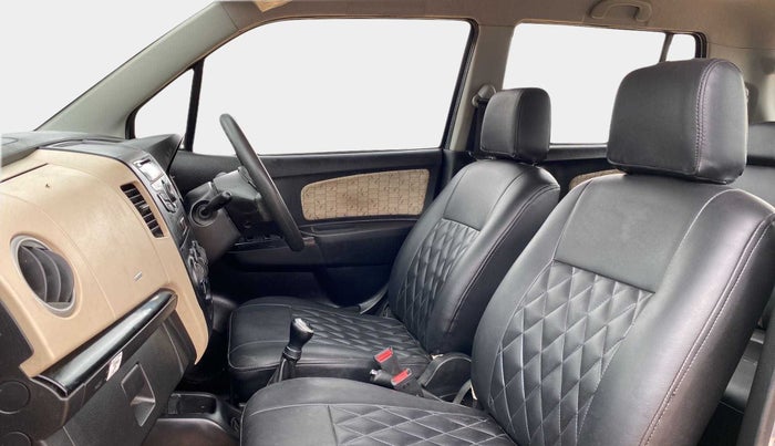 2017 Maruti Wagon R 1.0 VXI, Petrol, Manual, 63,537 km, Right Side Front Door Cabin