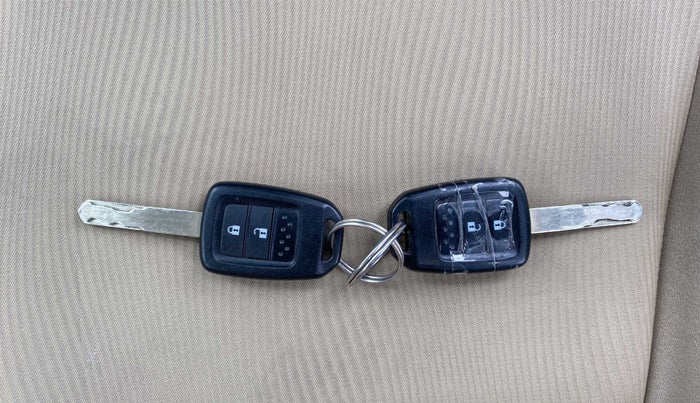 2015 Honda City 1.5L I-VTEC V MT, Petrol, Manual, 44,877 km, Key Close Up