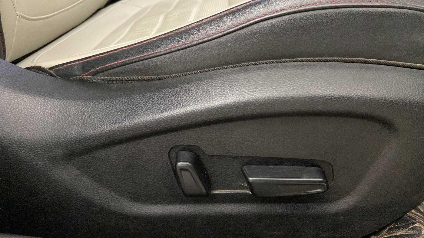 2019 KIA SELTOS GTX PLUS DCT 1.4 PETROL, Petrol, Automatic, 49,280 km, Driver Side Adjustment Panel
