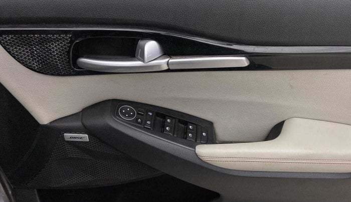 2019 KIA SELTOS GTX PLUS DCT 1.4 PETROL, Petrol, Automatic, 49,280 km, Driver Side Door Panels Control
