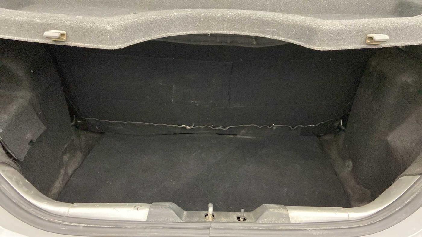 2016 Tata Tiago XZ PETROL, Petrol, Manual, 54,186 km, Boot Inside