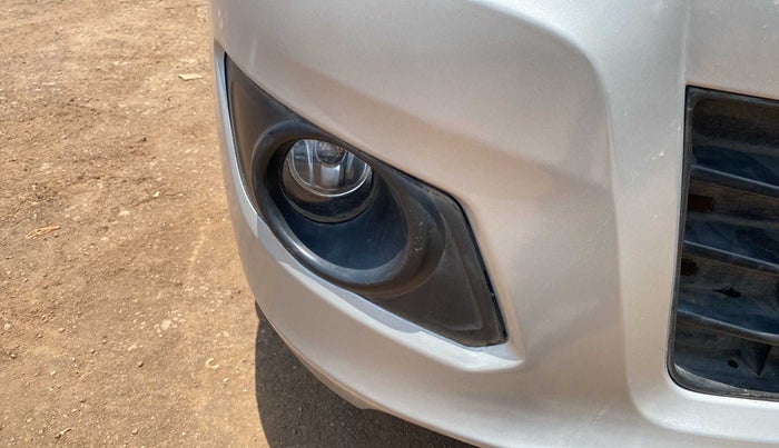 2016 Maruti Wagon R 1.0 VXI AMT, Petrol, Automatic, 54,083 km, Right fog light - Not working