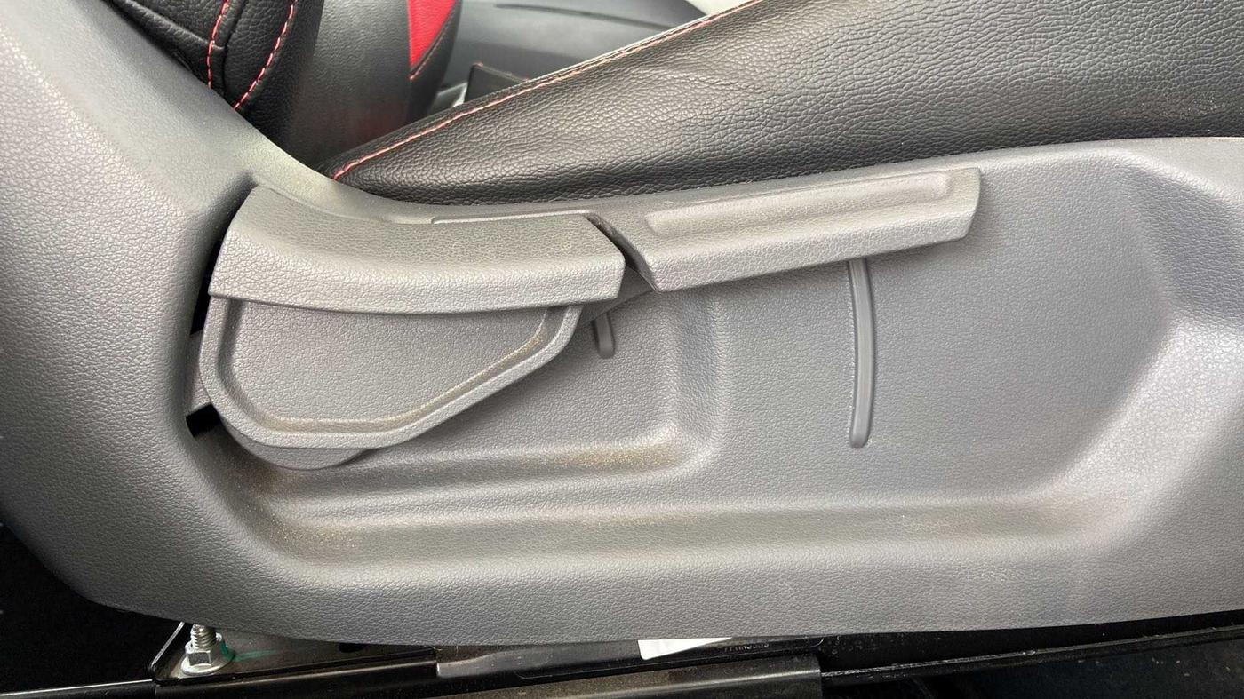 2020 Hyundai GRAND I10 NIOS SPORTZ 1.2 KAPPA VTVT, Petrol, Manual, 16,873 km, Driver Side Adjustment Panel