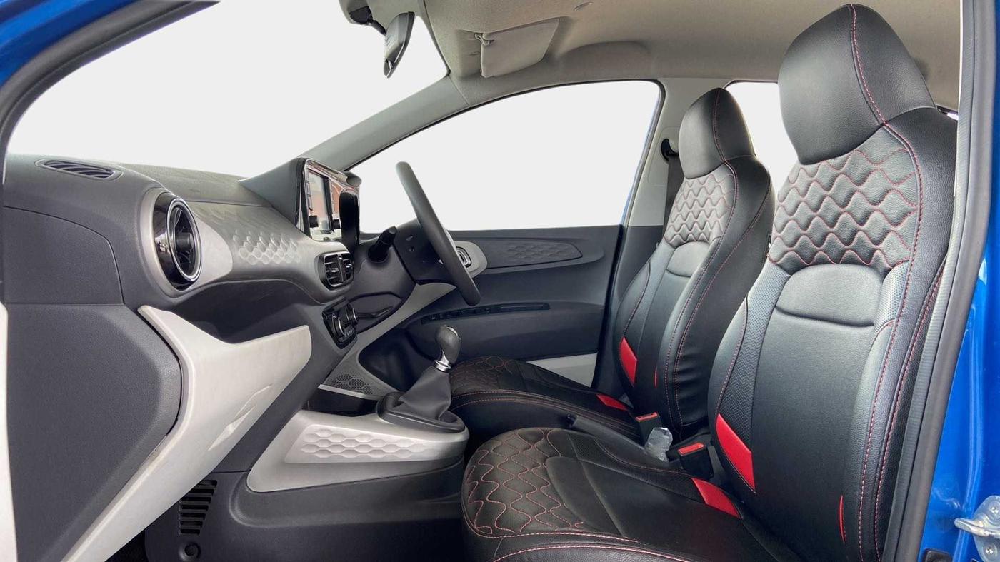 2020 Hyundai GRAND I10 NIOS SPORTZ 1.2 KAPPA VTVT, Petrol, Manual, 16,873 km, Right Side Front Door Cabin