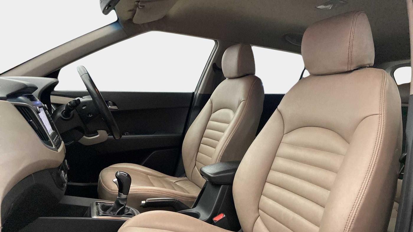 2017 Hyundai Creta SX PLUS AT 1.6 PETROL, Petrol, Automatic, 74,436 km, Right Side Front Door Cabin