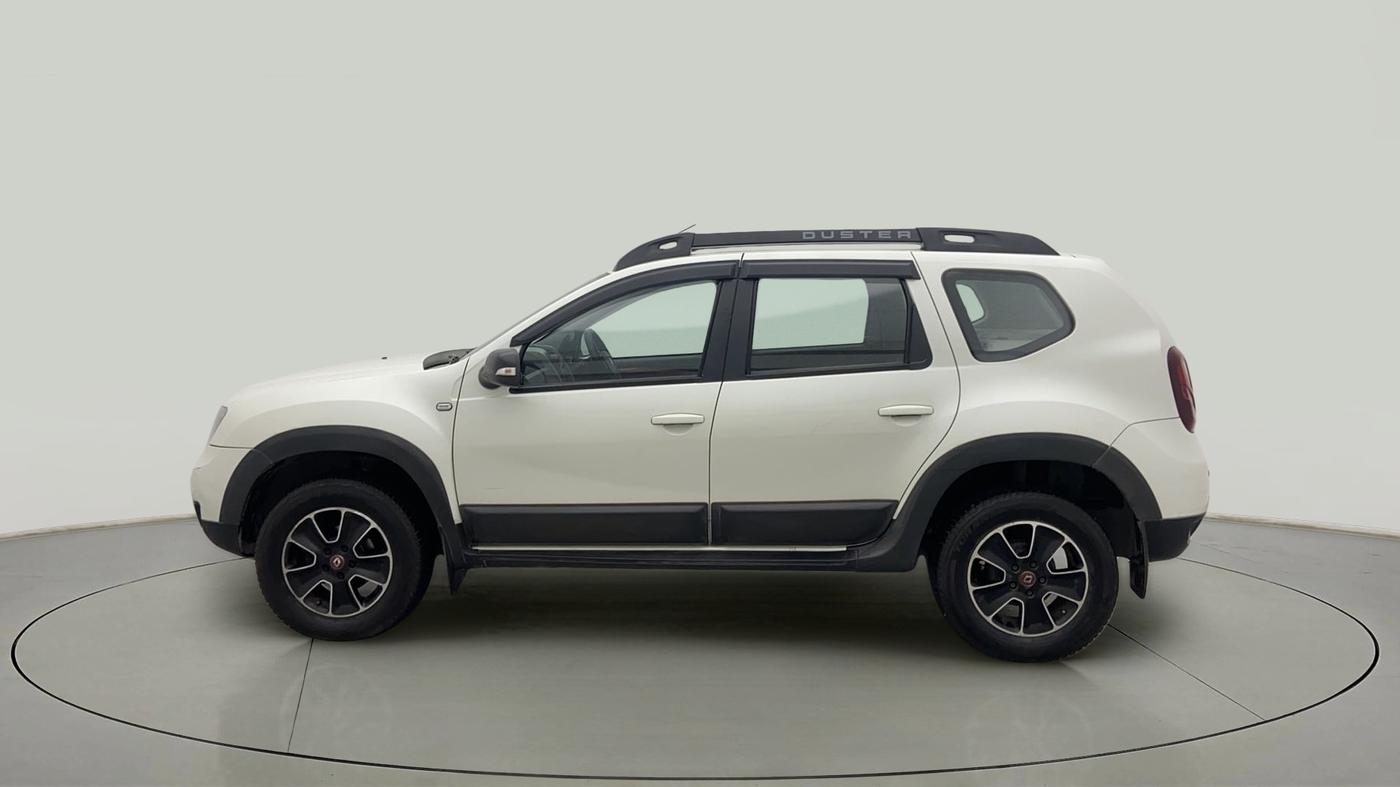 2017 Renault Duster RXS CVT, CNG, Automatic, 96,499 km, Left Side