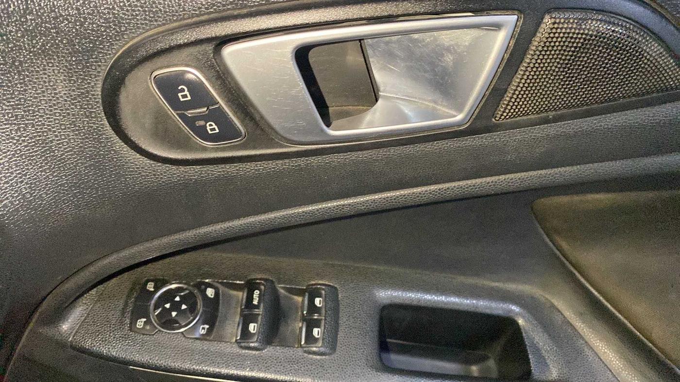 2018 Ford Ecosport TITANIUM 1.5L DIESEL, Diesel, Manual, 45,054 km, Driver Side Door Panels Control