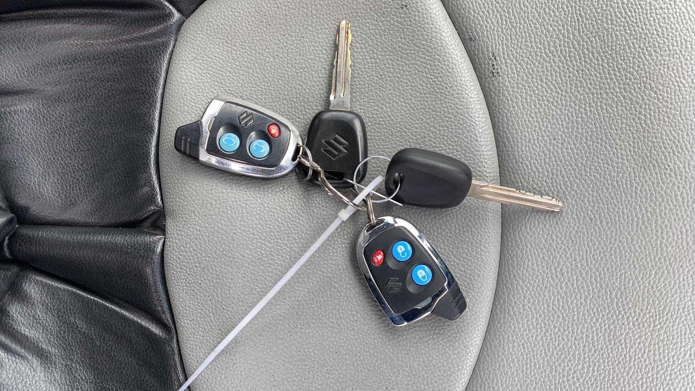 2018 Maruti Alto 800 LXI, Petrol, Manual, 69,976 km, Key Close Up