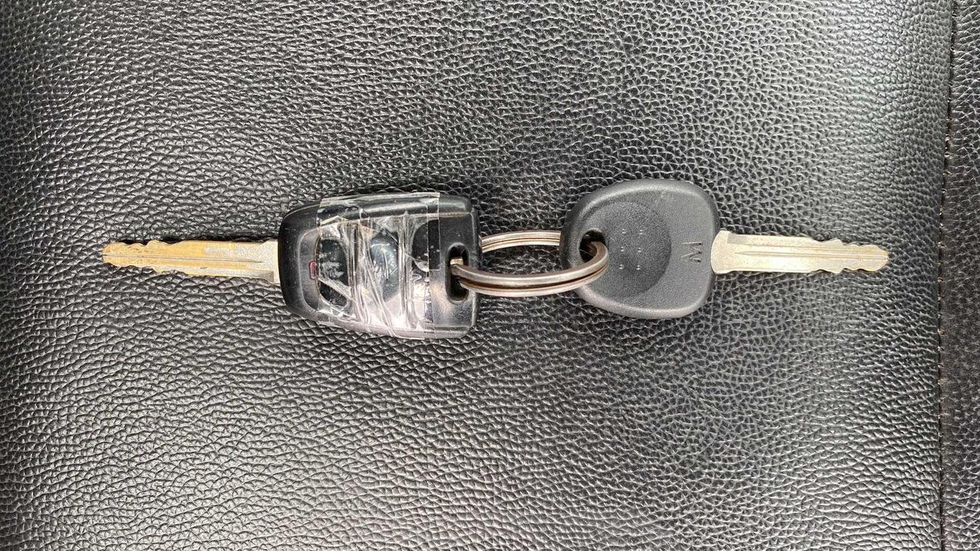2019 Hyundai NEW SANTRO SPORTZ MT, Petrol, Manual, 43,471 km, Key Close Up