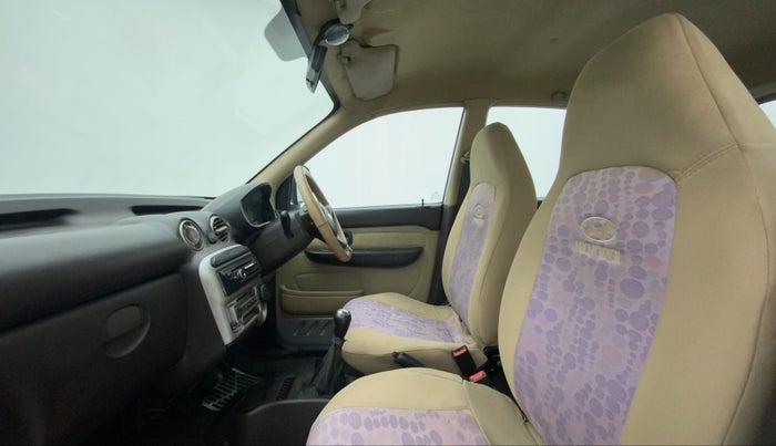 2012 Hyundai Santro Xing GL PLUS, CNG, Manual, 1,06,540 km, Right Side Front Door Cabin