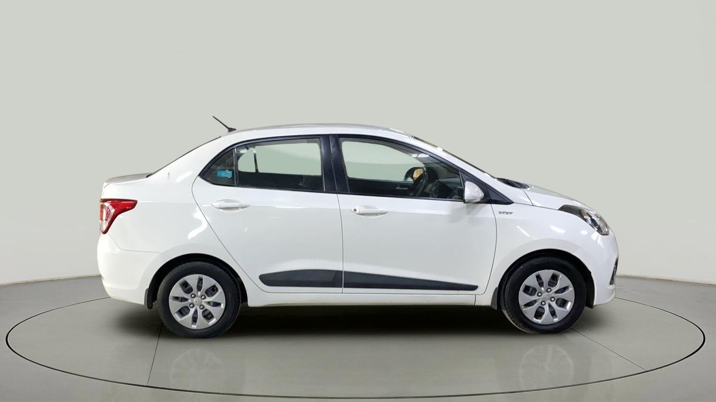 2015 Hyundai Xcent S 1.2, Petrol, Manual, 93,159 km, Right Side View