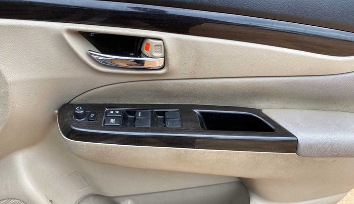 2016 Maruti Ciaz ZXI AT, Petrol, Automatic, 87,328 km, Driver Side Door Panels Control