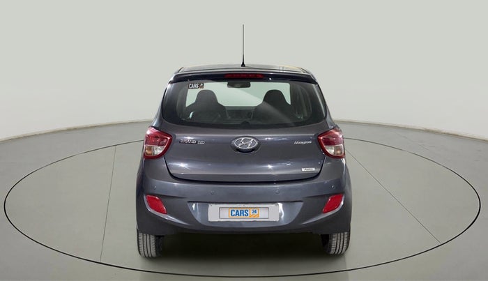 2016 Hyundai Grand i10 MAGNA AT 1.2 KAPPA VTVT, Petrol, Automatic, 25,578 km, Back/Rear