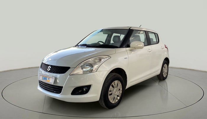 2014 Maruti Swift VXI, CNG, Manual, 1,24,105 km, Left Front Diagonal