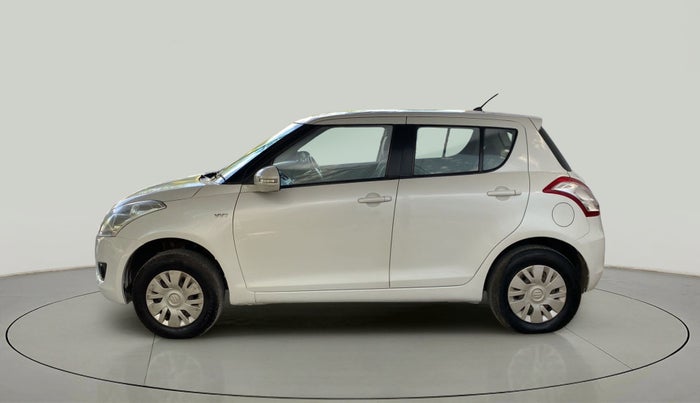 2014 Maruti Swift VXI, CNG, Manual, 1,24,105 km, Left Side