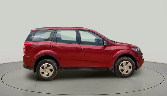2014 Mahindra XUV500 W6, Diesel, Manual, 94,593 km, Right Side View
