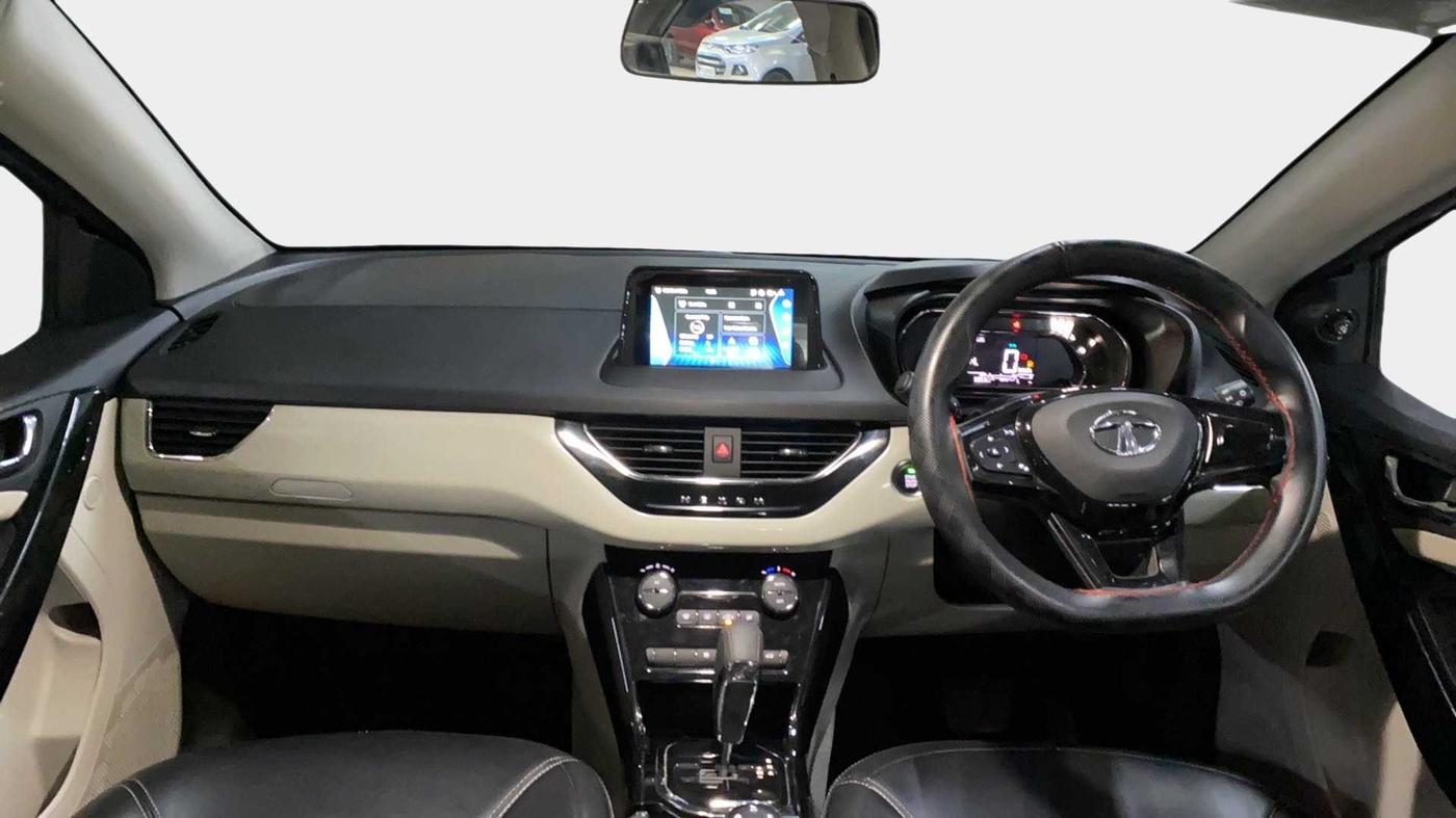 2023 Tata NEXON XZA PLUS PETROL, CNG, Automatic, 9,890 km, Dashboard