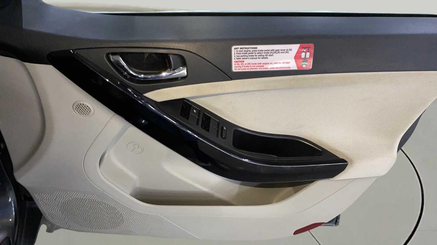2023 Tata NEXON XZA PLUS PETROL, CNG, Automatic, 9,890 km, Driver Side Door Panels Control