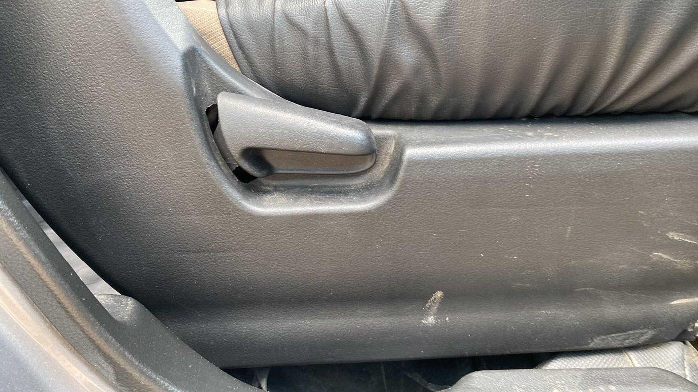2018 Maruti Wagon R 1.0 VXI, Petrol, Manual, 48,836 km, Driver Side Adjustment Panel