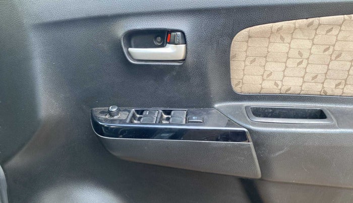 2018 Maruti Wagon R 1.0 VXI, Petrol, Manual, 48,836 km, Driver Side Door Panels Control