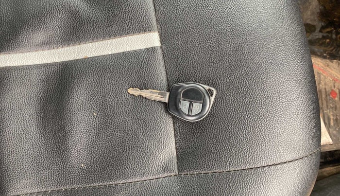 2018 Maruti Alto 800 VXI, Petrol, Manual, 57,076 km, Key Close Up